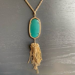 Green and gold Kendra Scott necklace